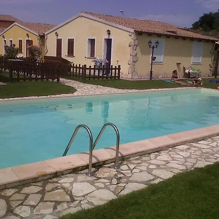 Affittasardegna - Trilo Albicocca Villavecchia