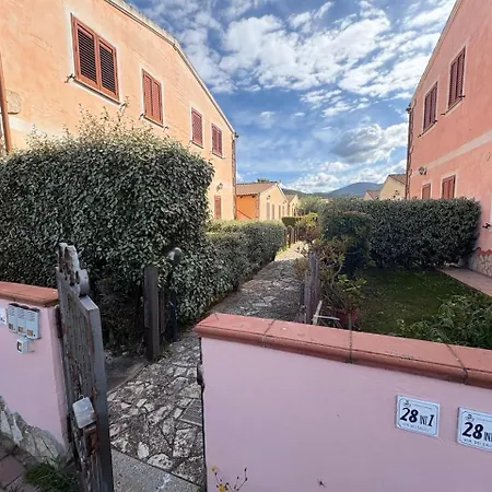 Affittasardegna - Trilo Albicocca Apartament